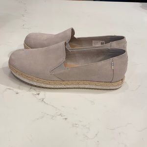 TOMS Women’s “Palma” Platform Espadrille
